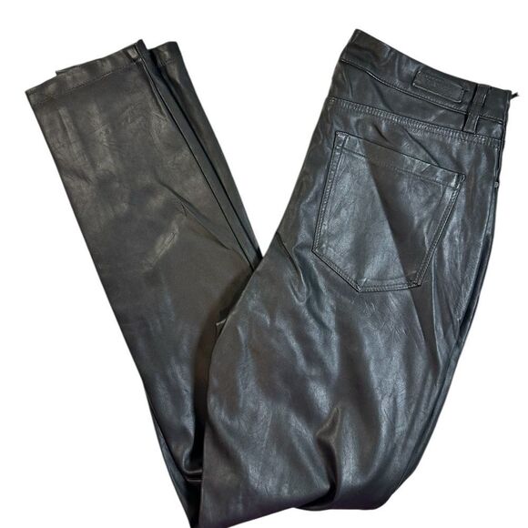 NWT Blank NYC Women’s Black Faux Leather Skinny Pants - Size 29” - Picture 5 of 10